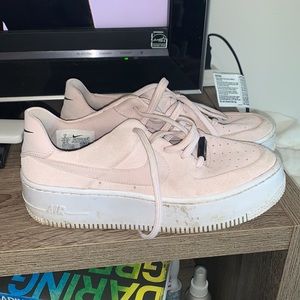 Nike Air Force 1 Sage Low